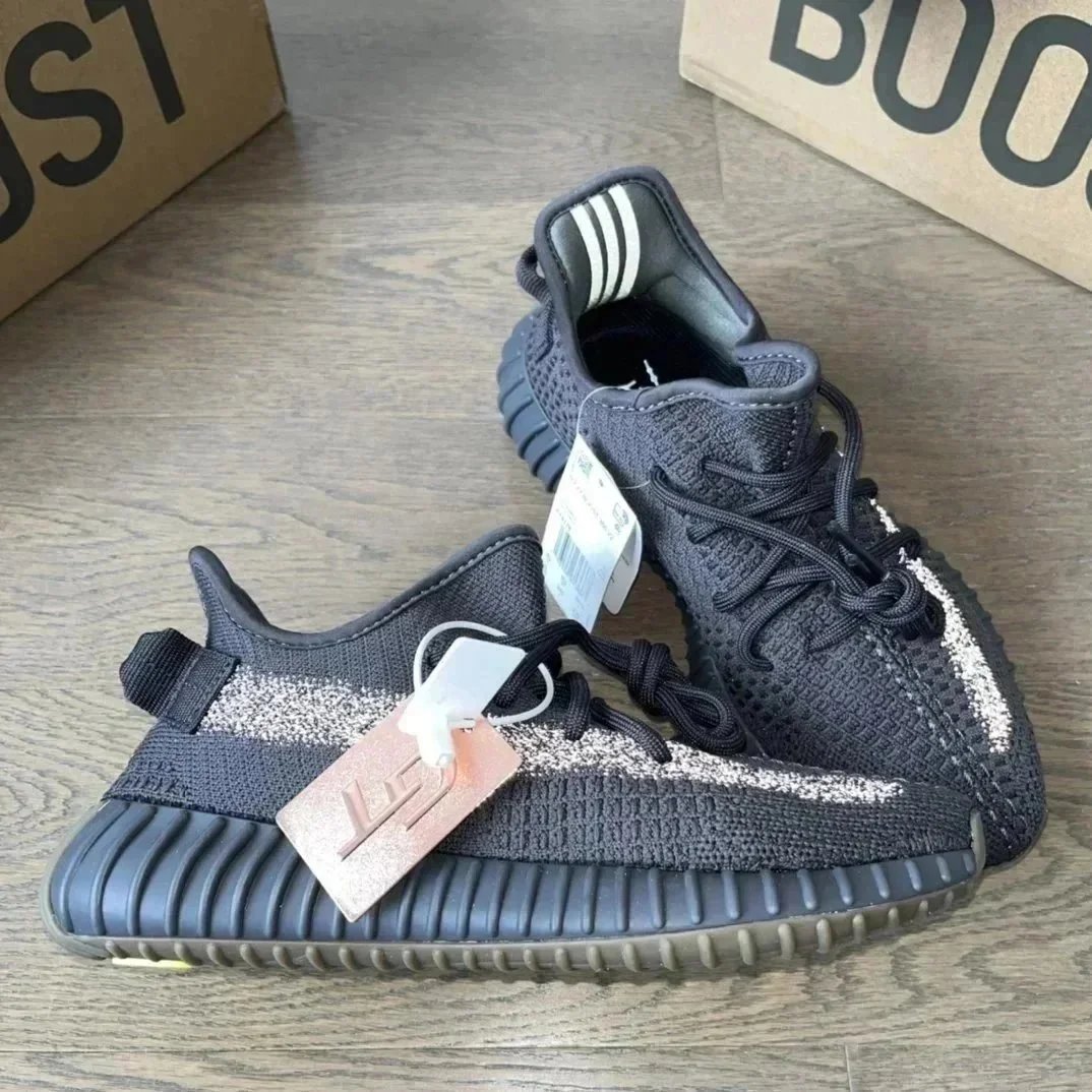 Adidas Yeezy Boost 350 V2 Zebra Sneakers - 5