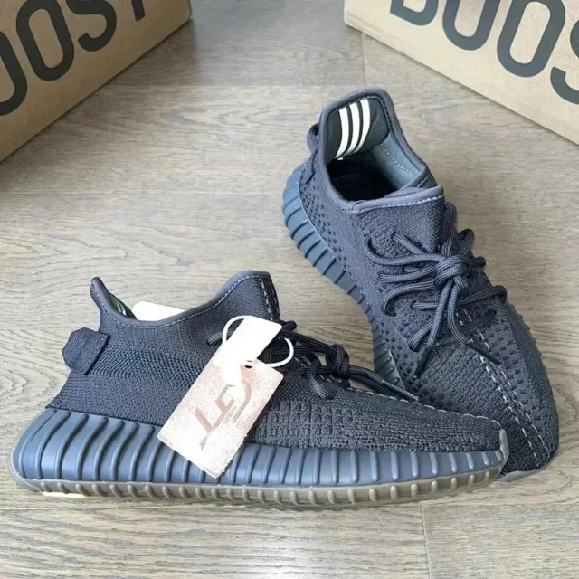 adidas Sneakers Yeezy Boost 350 V2 knit product detail image 3