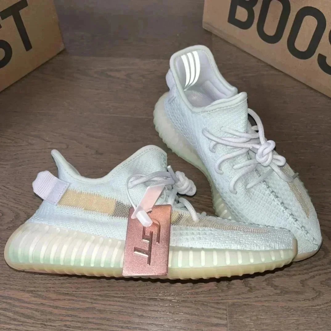 adidas Sneakers Yeezy Boost 350 V2 knit — 35
