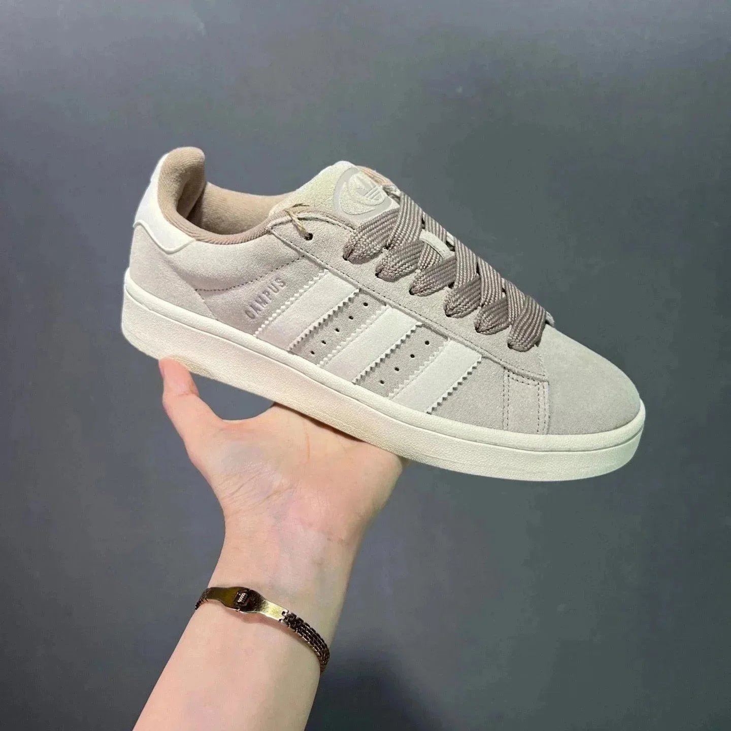 Adidas Sneakers Campus — Khaki