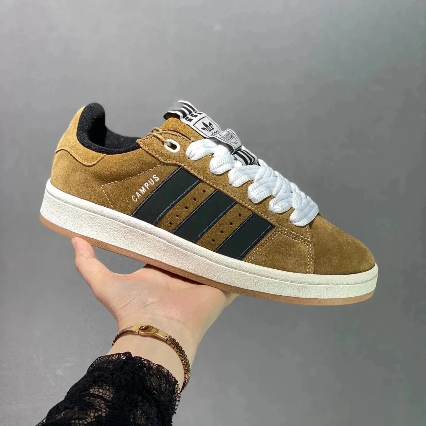 Adidas Sneakers Campus — Brown and black