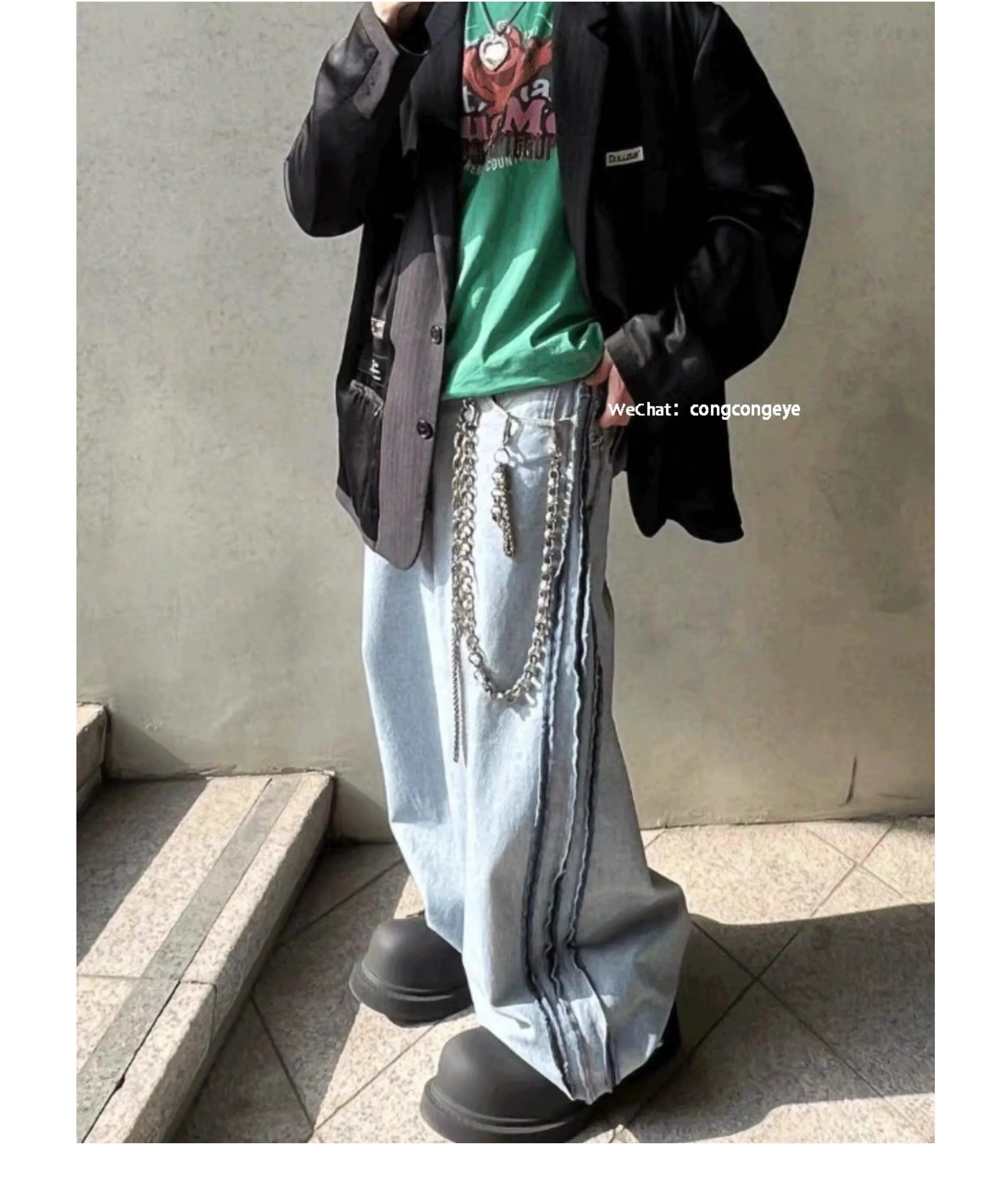 VTM Water-Washed Wide Leg Flared Jeans photo 3