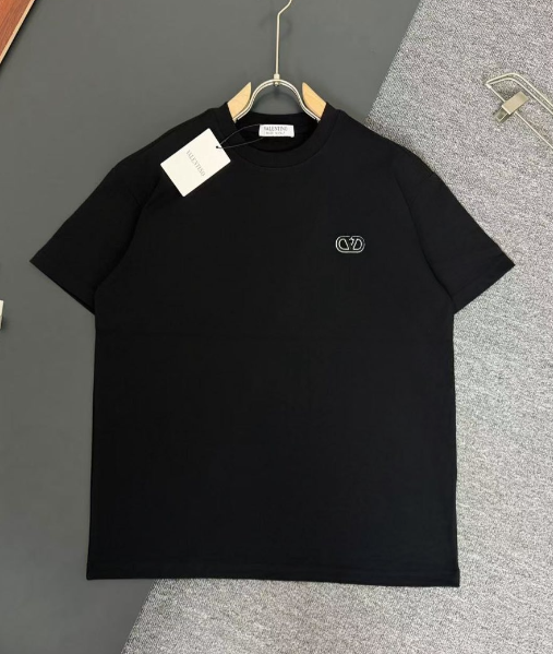 Valentino Logo T-Shirts — Black and White product photo 3