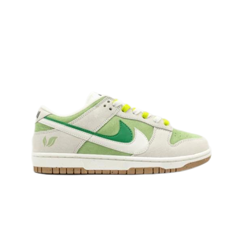 Nike SB Dunk Low Leaf Green Sneakers - 2