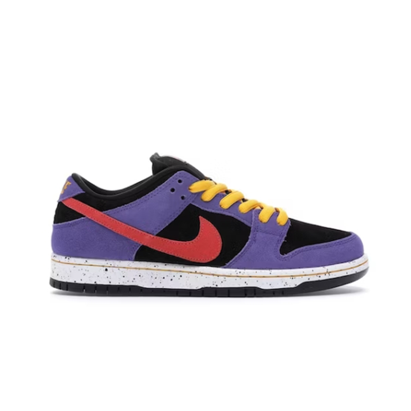 Nike Dunk Low Sneakers