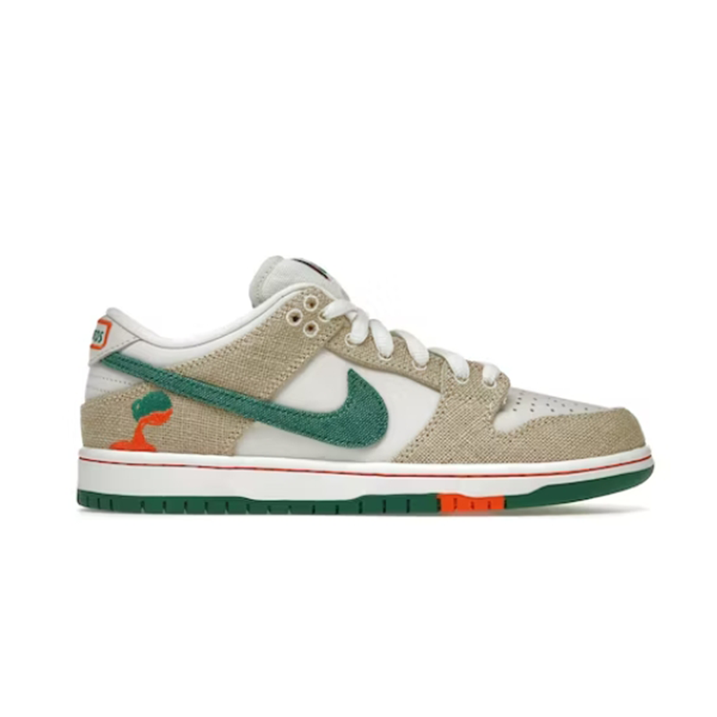 Nike Dunk Low Sneakers