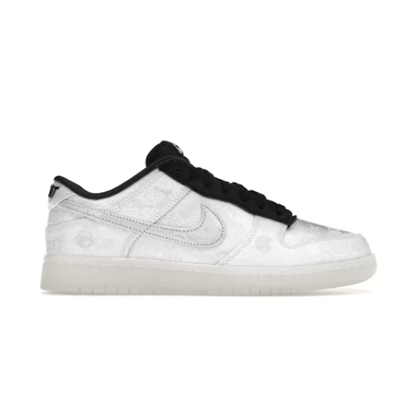 Nike Dunk Low Sneakers