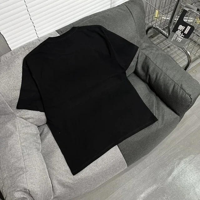 Balenciaga T-Shirts Graphic-print short-sleeve T-shirt product detail image 6