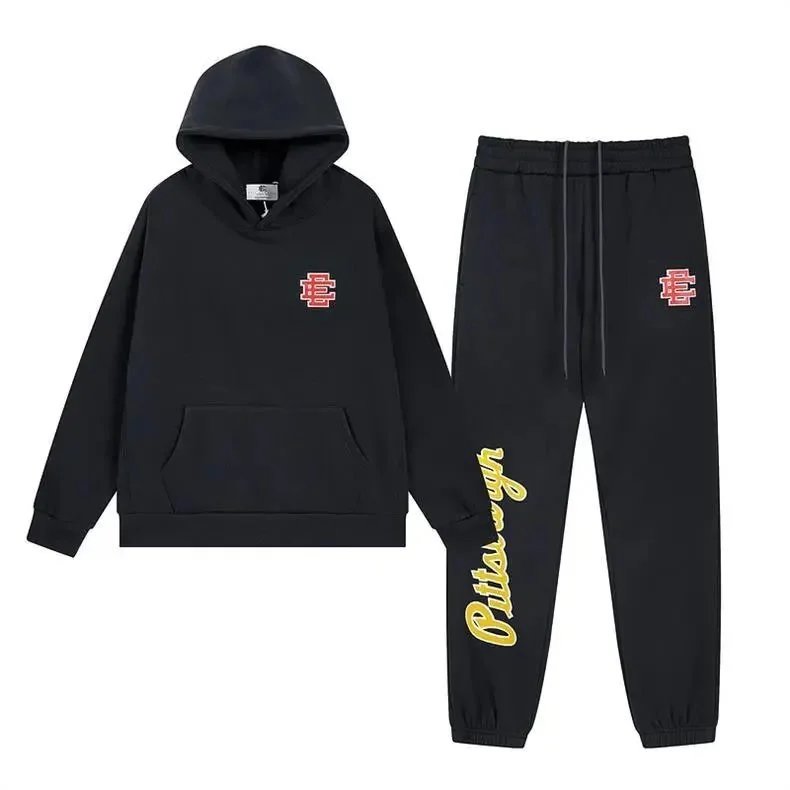 Union x Nike 'Yunland' Green Hoodie and Sweatpants Set - 9
