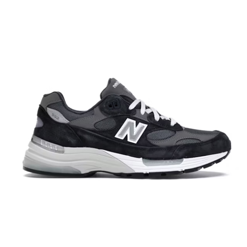 New Balance 992 Sneakers