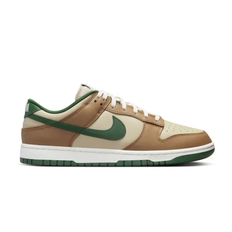 Nike Dunk Low Sneakers