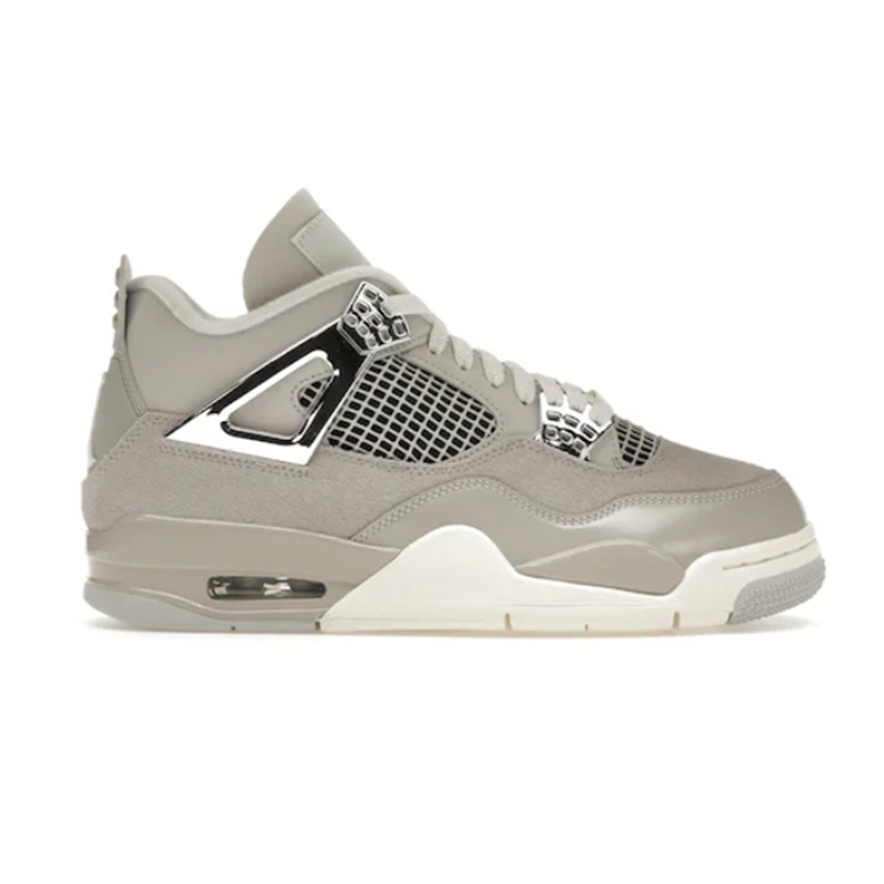 Nike Air Jordan 4 Sn