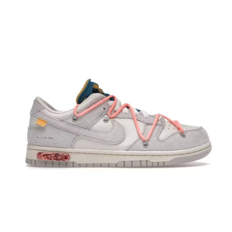 Nike Dunk Low Sneakers