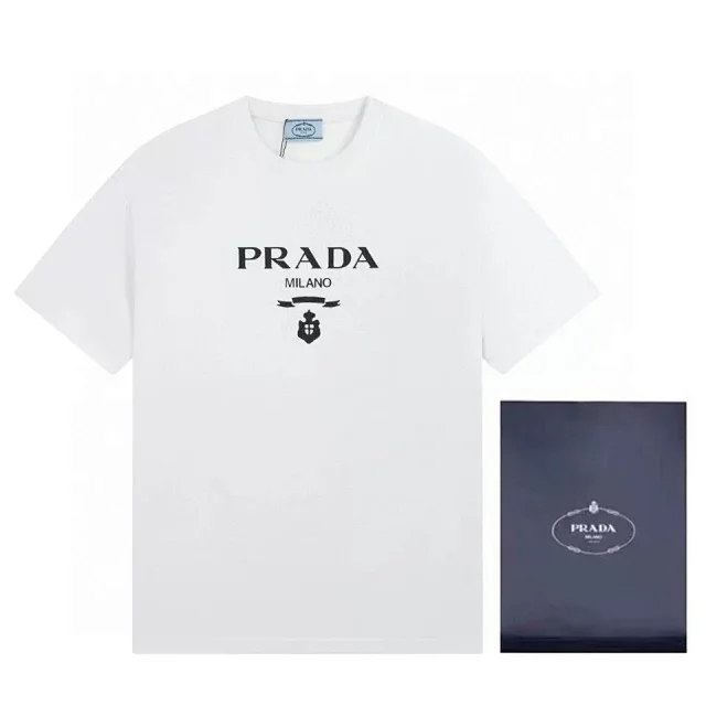 Prada T-Shirts Logo Print product detail image 4