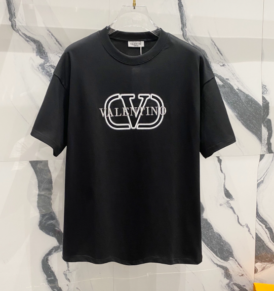 Valentino Logo T-Shirts — Black and White product photo 2