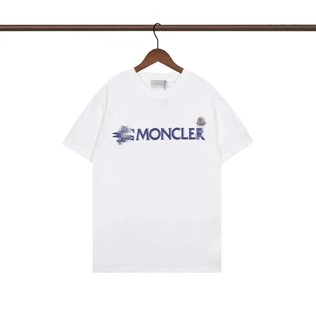 Moncler T-Shirts Short-Sleeve Logo-Print product detail image 3