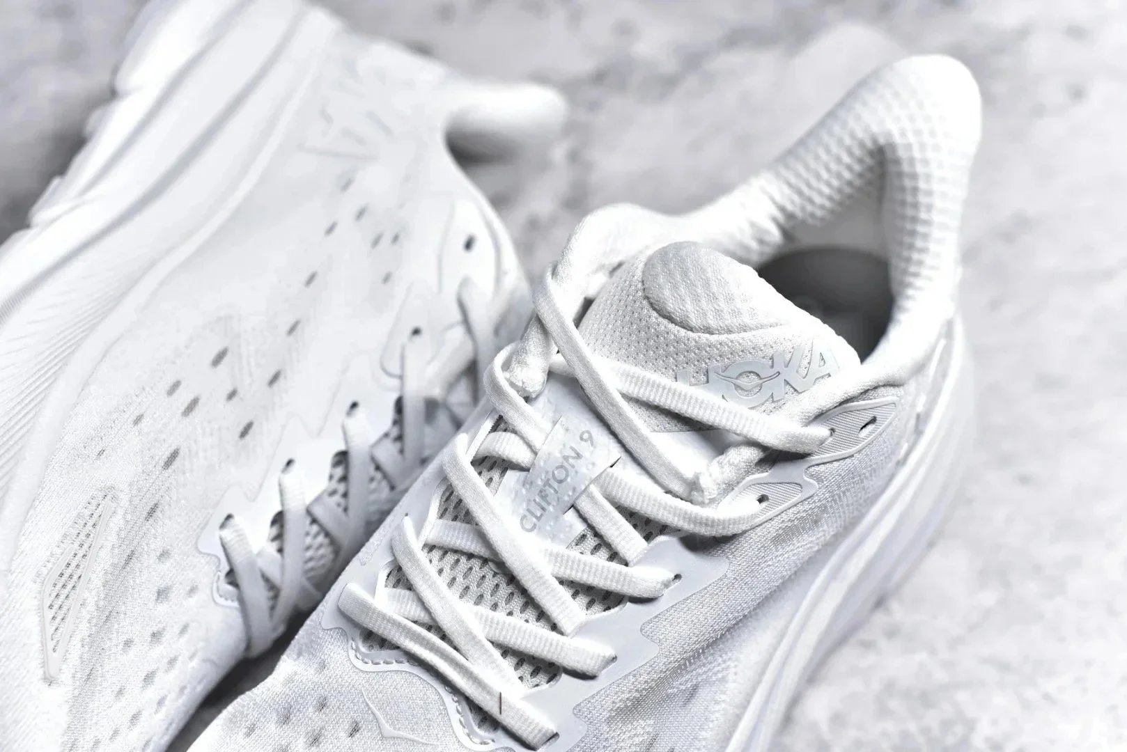 Altra Via Olympus Black Running Shoes - 11