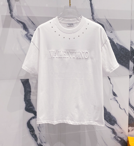 Valentino Logo T-Shirts — Black and White product photo 4