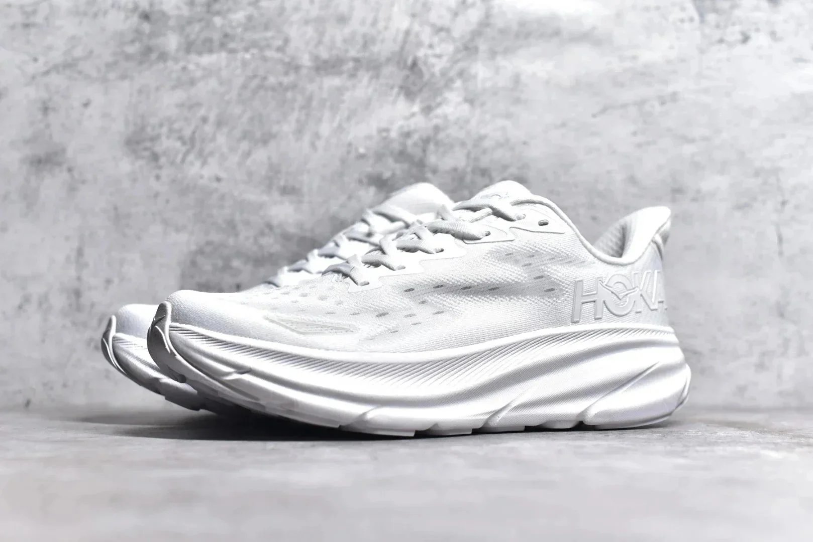 Altra Via Olympus Black Running Shoes - 9