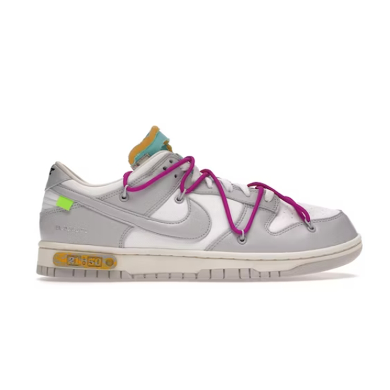 Nike Dunk Low Sneakers