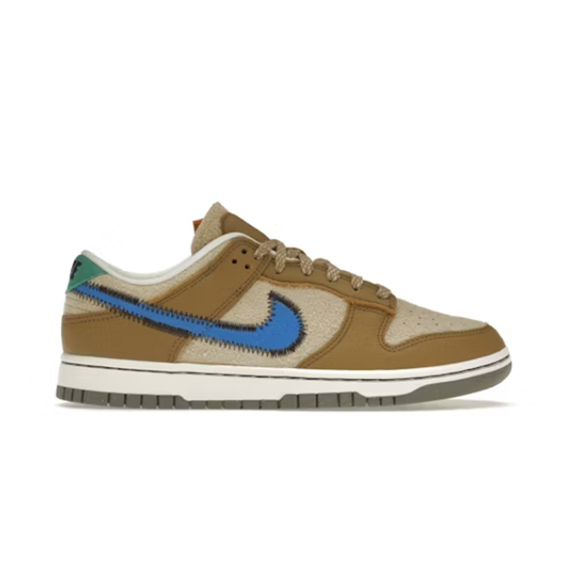 Nike Dunk Low Sneakers