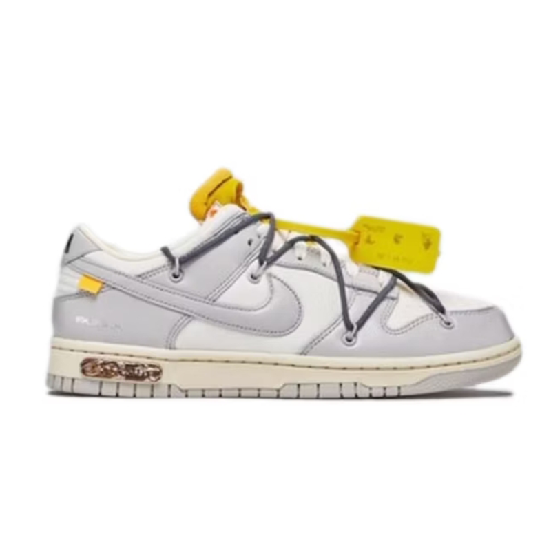 Nike Dunk Low Off-White Sneakers