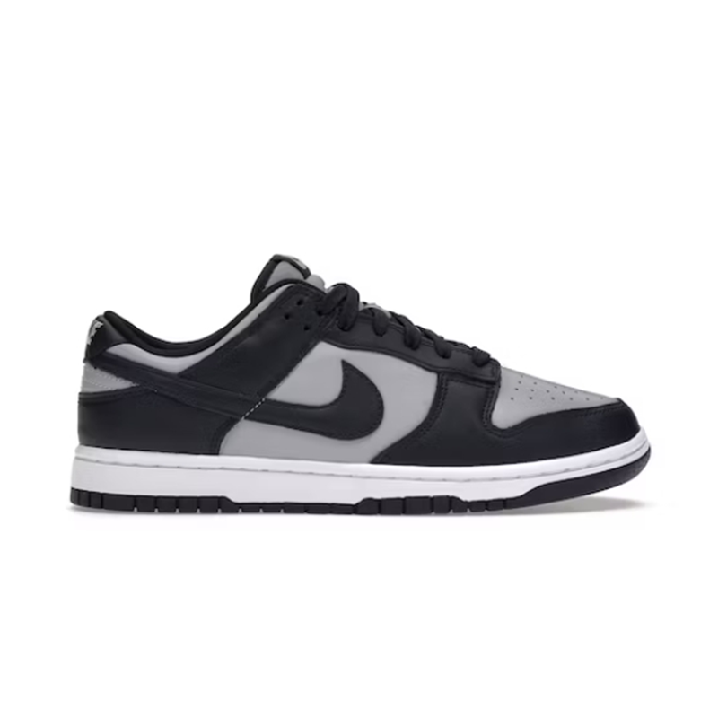 Nike Dunk Low Sneakers