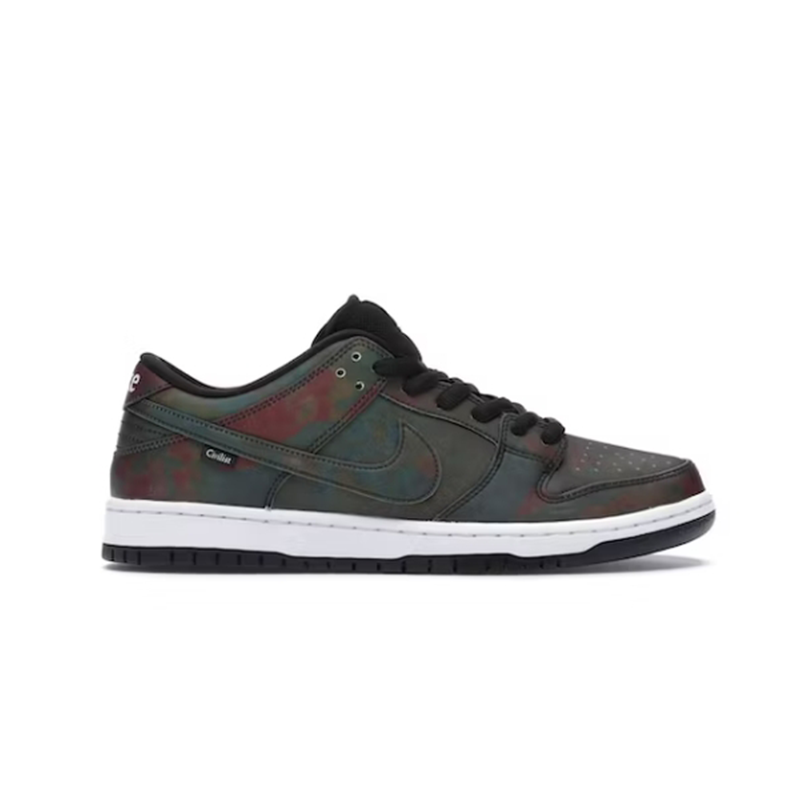 Nike Dunk Low Sneakers