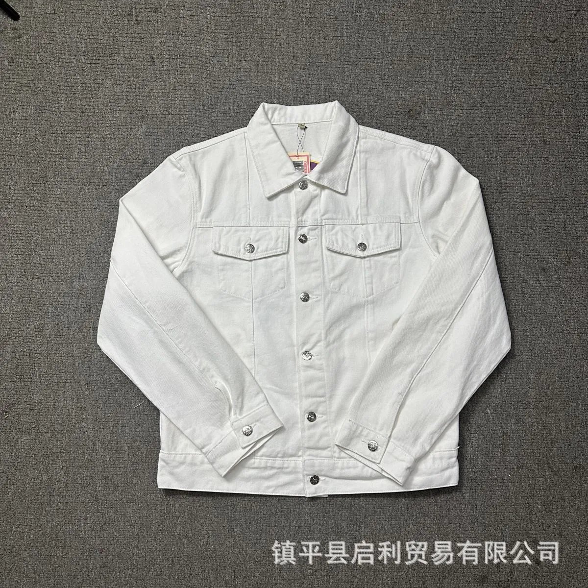 Photo 33