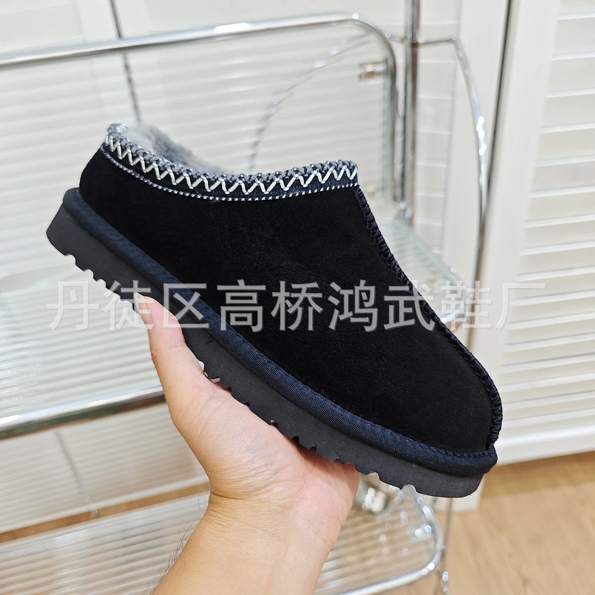 Black SKU image