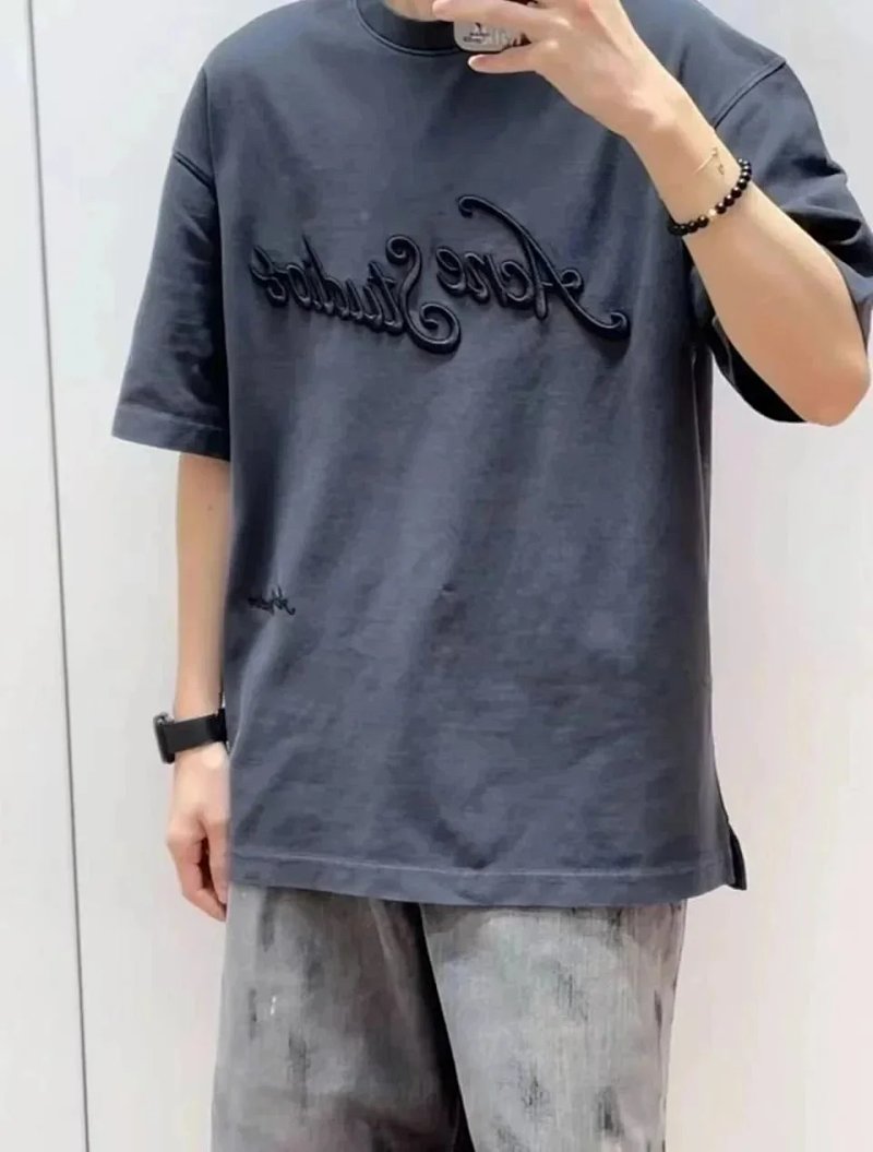 Tee from Yin Kuang's Shop