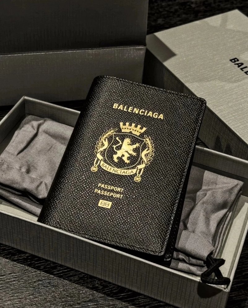 Balenciaga 24ss Passport