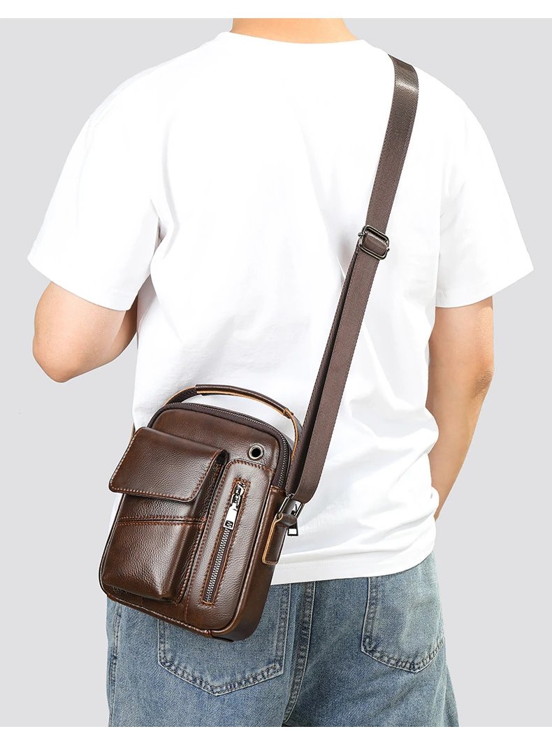 Design Leather Crossbody Bag Black - 11