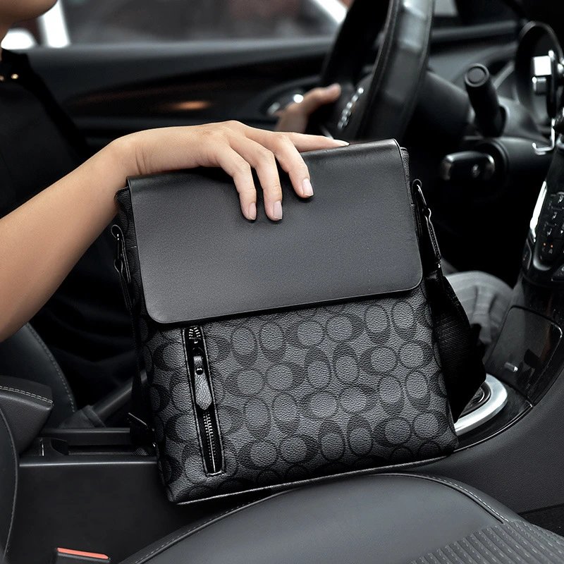 Design Messenger Bag Black Monogram Pattern Crossbody Bag