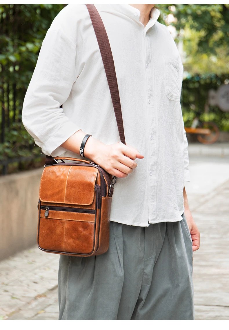 Design Leather Messenger Bag Brown Crossbody Bag - 19