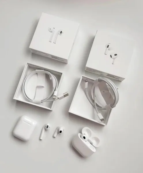 Apple AirPods Pro (2nd Gen) Midnight TWS Earbuds - 11