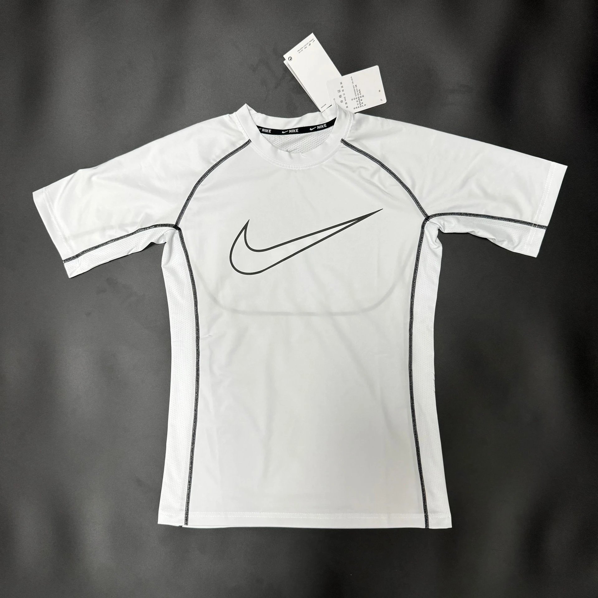 Athletic Compression Long-Sleeve Base Layer Vest photo 7