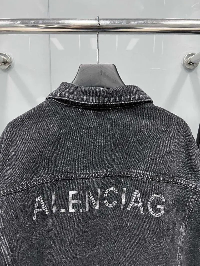 Gallery Dept Distressed Washed Denim Jacket - 10