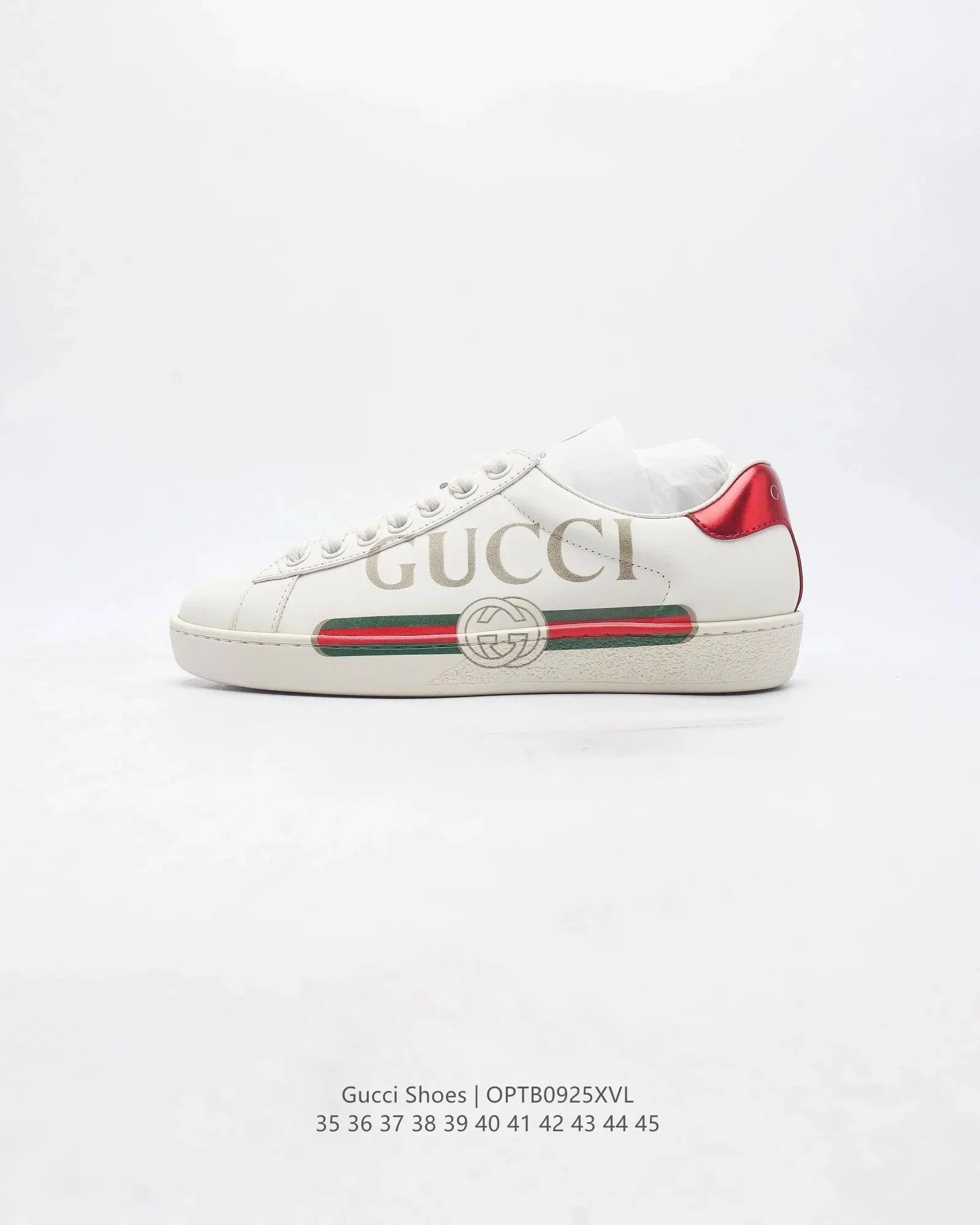 Gucci Low-top lace-up sneakers image 12