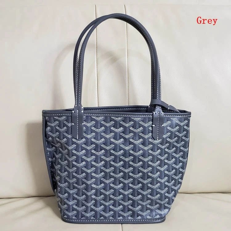 Goyard White Handbag 4