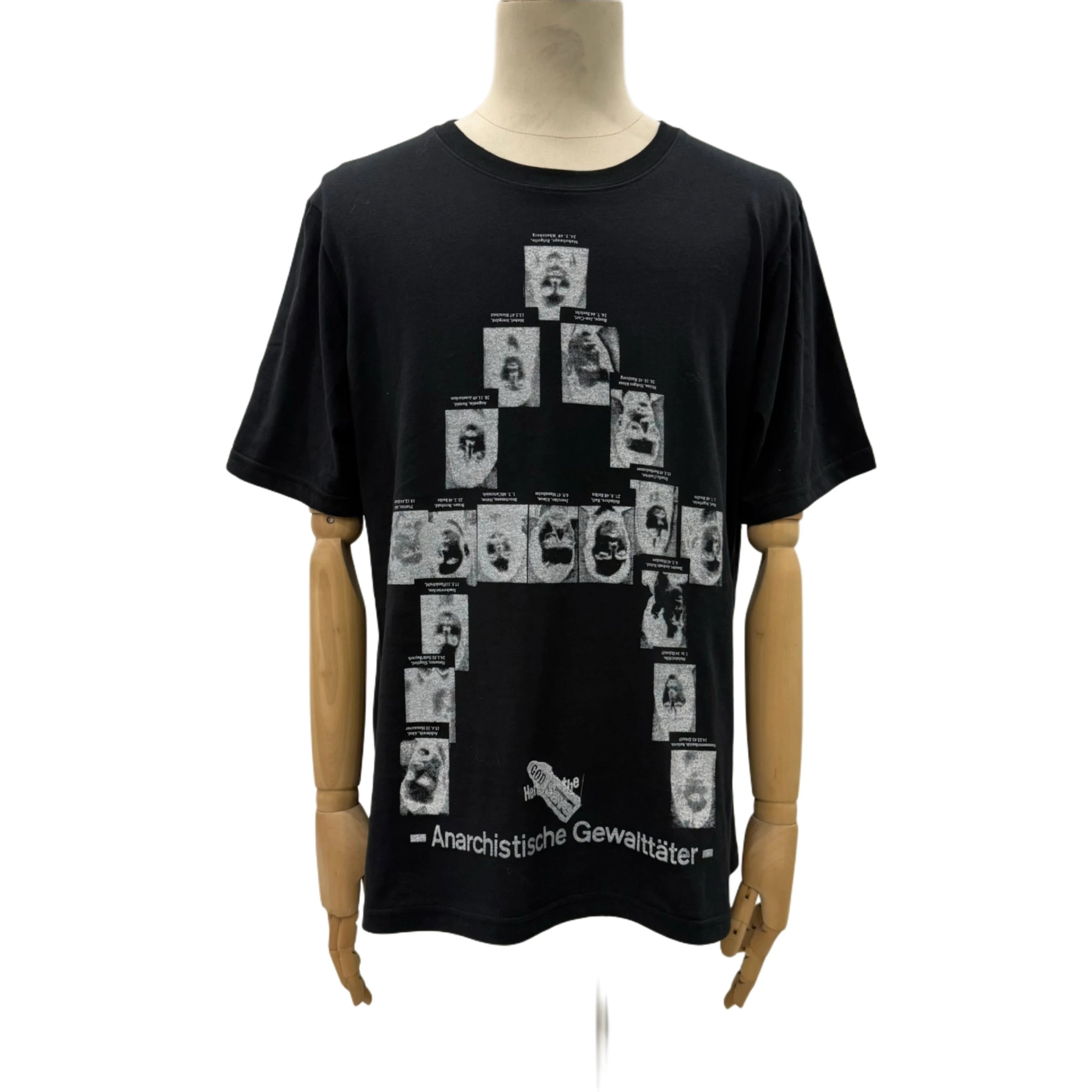 Undercover 06SS T Klaus Anarchistische Gewalttäter T-shirt Black