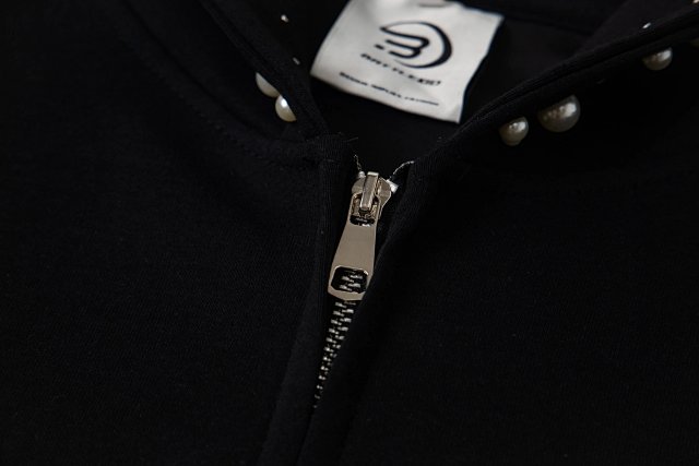 Find: seller detail photo 4