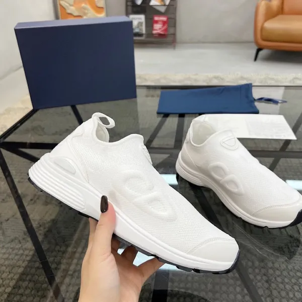 Design Slip-On Knit Sneakers White - 1