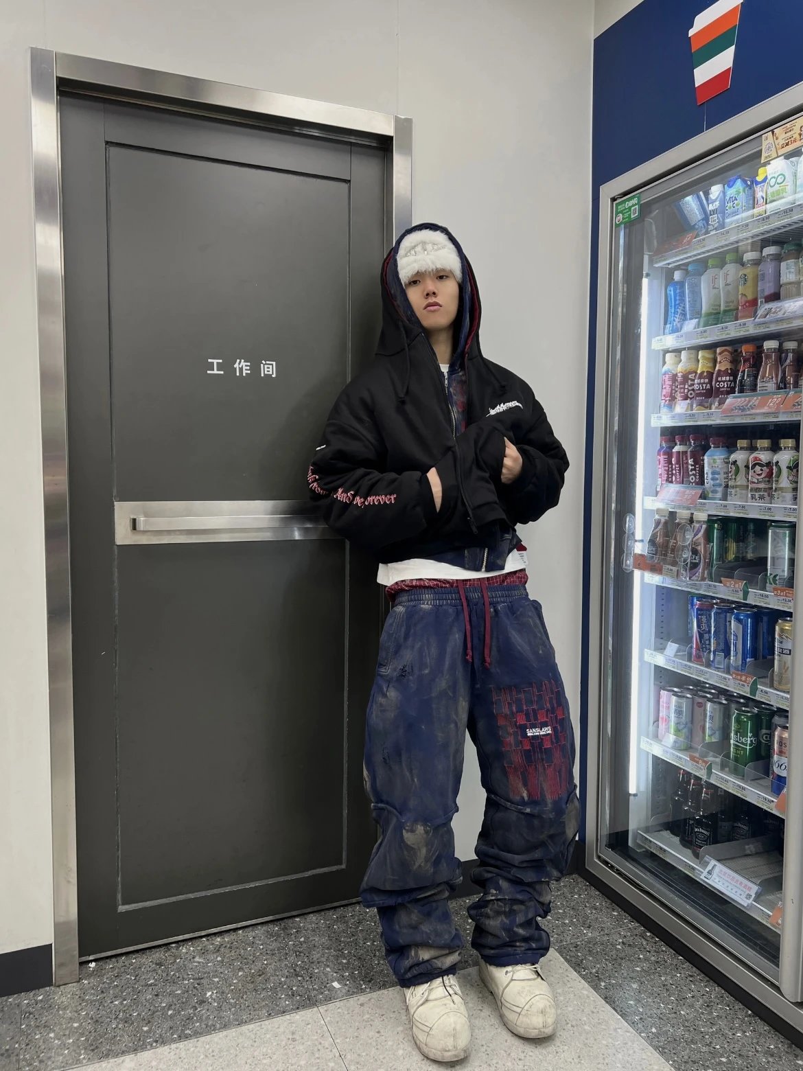Vetements Indoor Pistol Shooting Star Hoodie Burgundy - 3