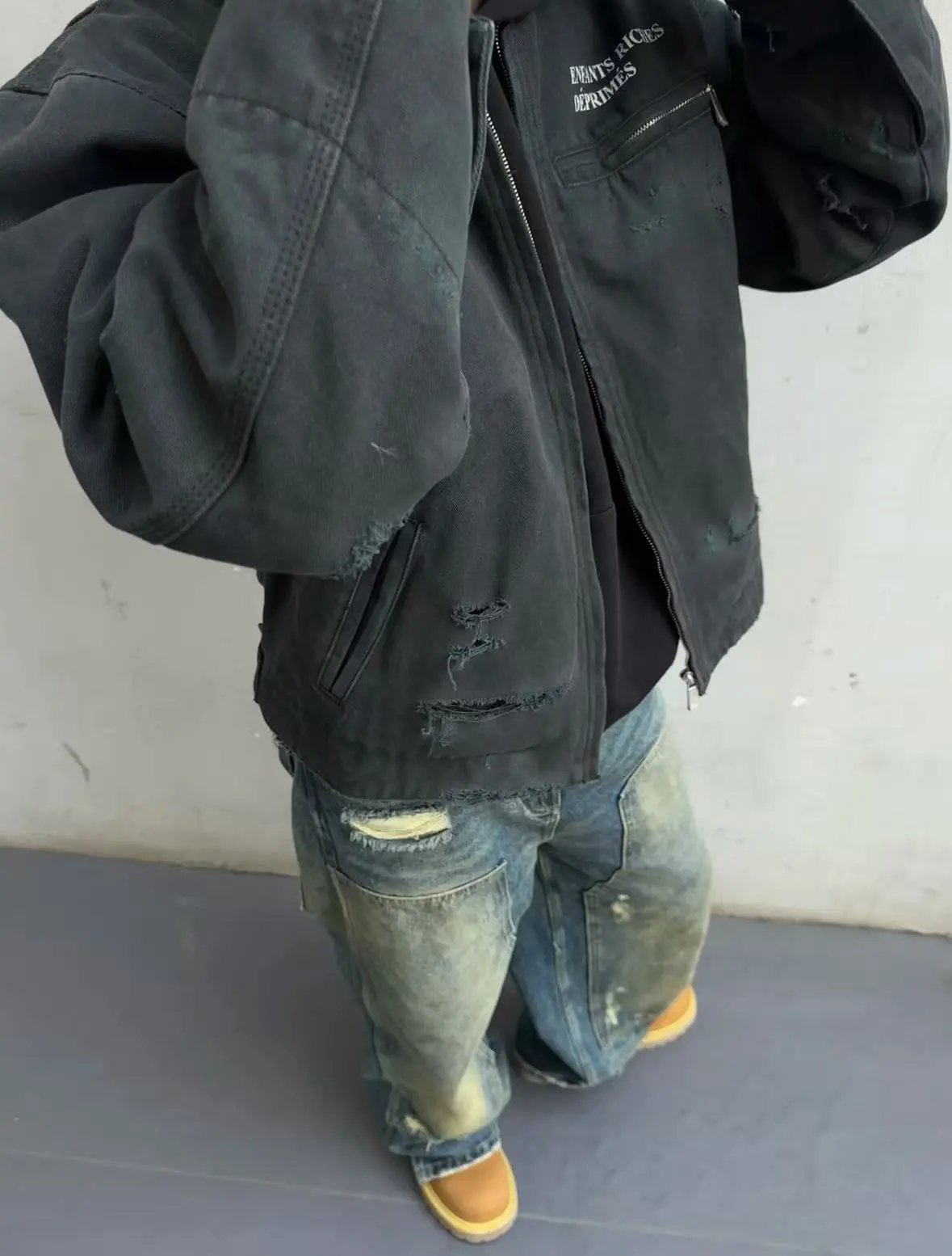 Erds HeavyDuty AmericanStyle Washed and Distressed Slogan Print Detroit Jacket for Men and Women Trendy 2