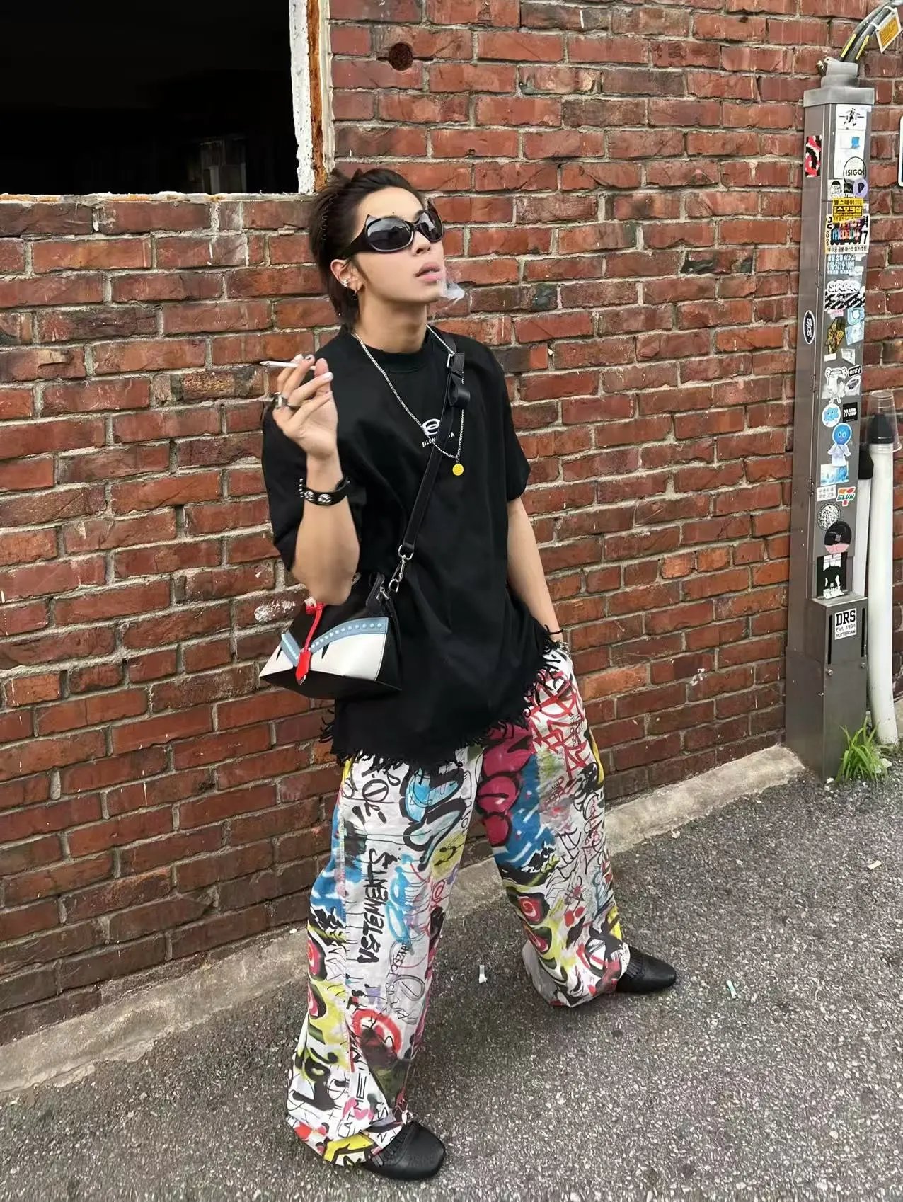 Vetements Graffiti Baggy Denim