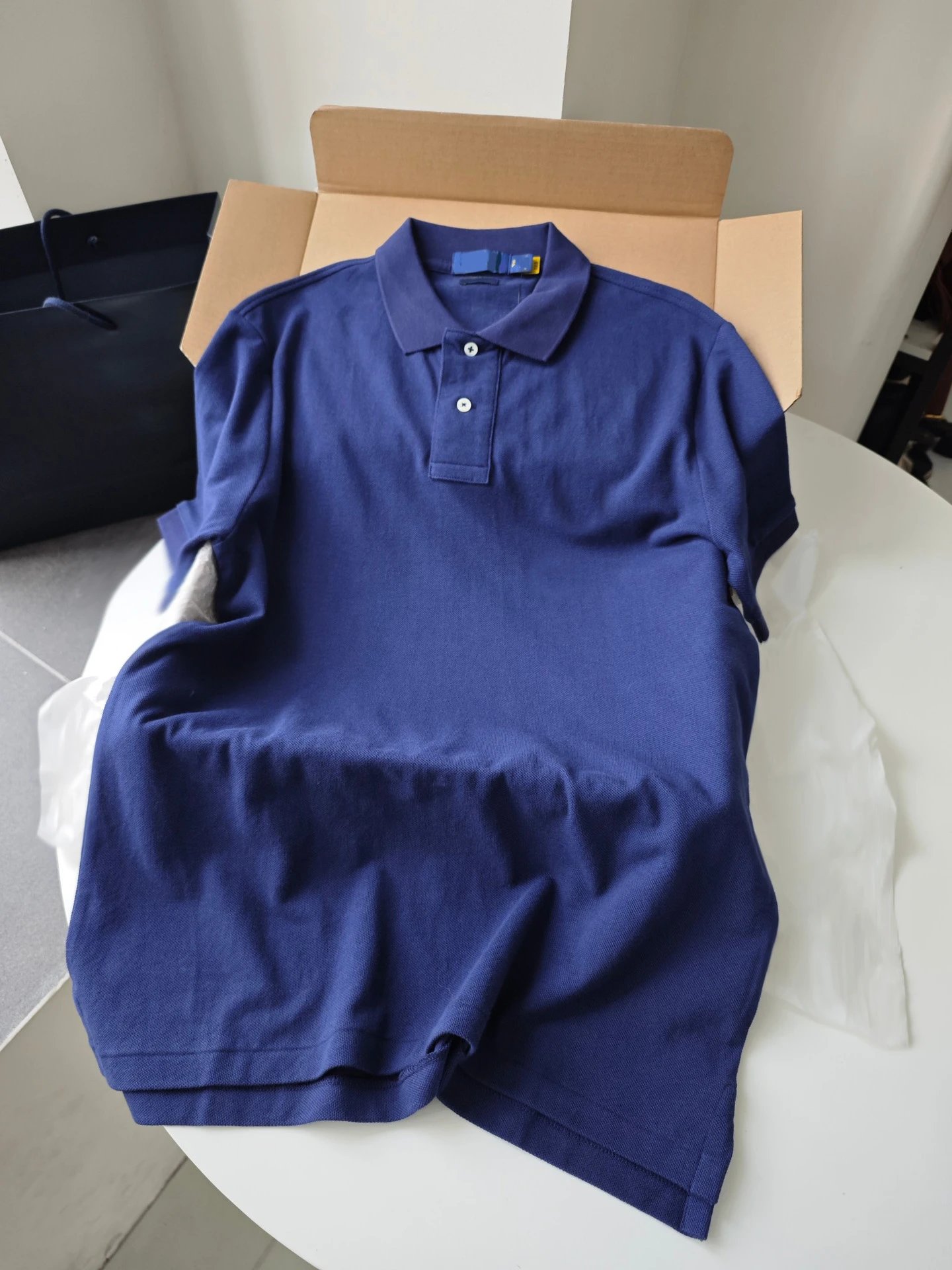 Navy blue [white label]