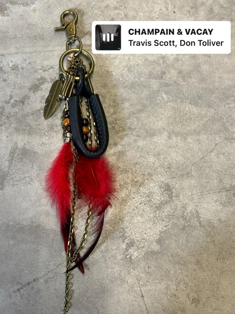 Rabbit B Walletchain1