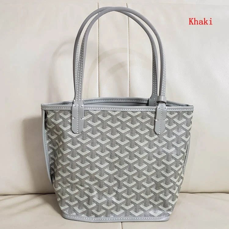 Goyard White Handbag 9