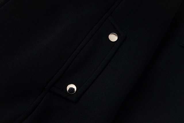 Find: seller detail photo 10
